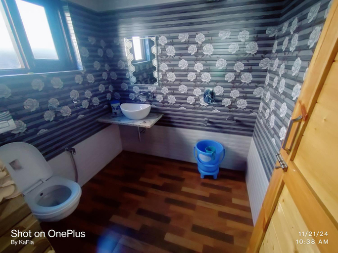Bathroom, New Heaven Rose, Anantnag