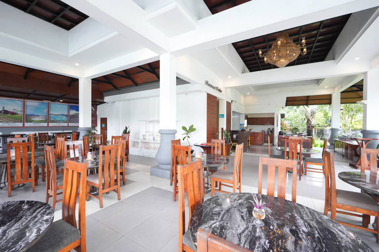 Food & Drinks 5, Grand Master Villa Tomohon, Tomohon