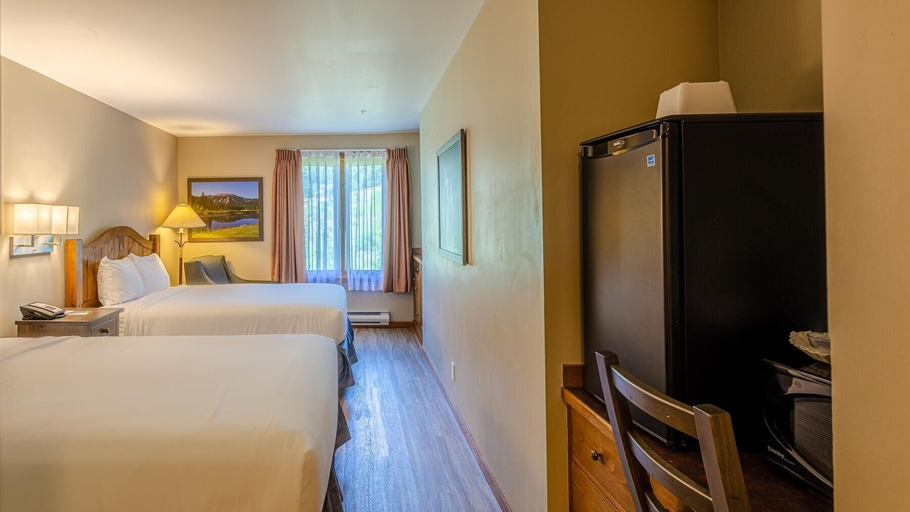 Room 2, Cahilty #313 Home, Thompson-Nicola