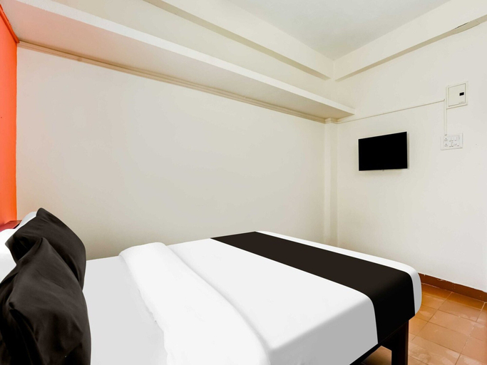 Room 5, Collection O DLF IT Park Ramapuram, Thiruvallur