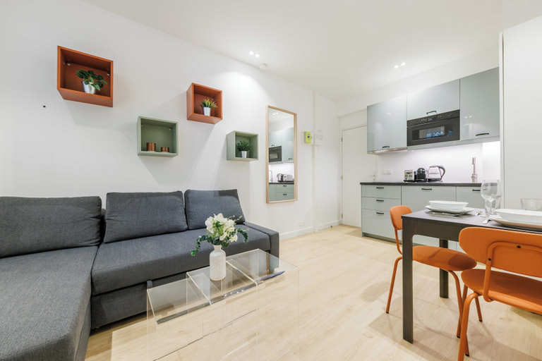 Primary image
