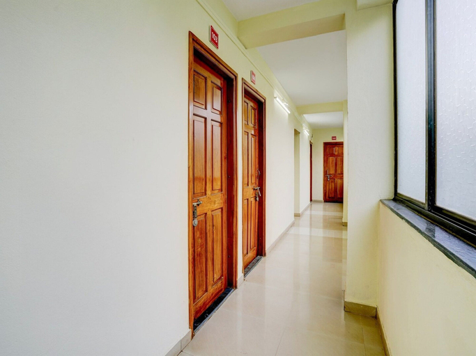 Interior 5, Super Hotel O Pachgaon, Kolhapur