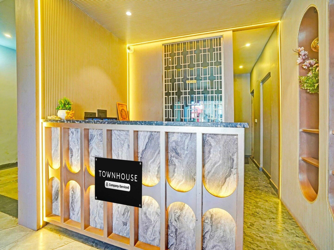 Reception 4, Townhouse Nirman Nagar Mansarovar, Jaipur