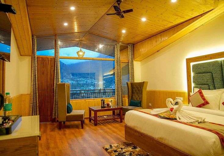 Bedroom 2, Touch Wood Inn, Kullu