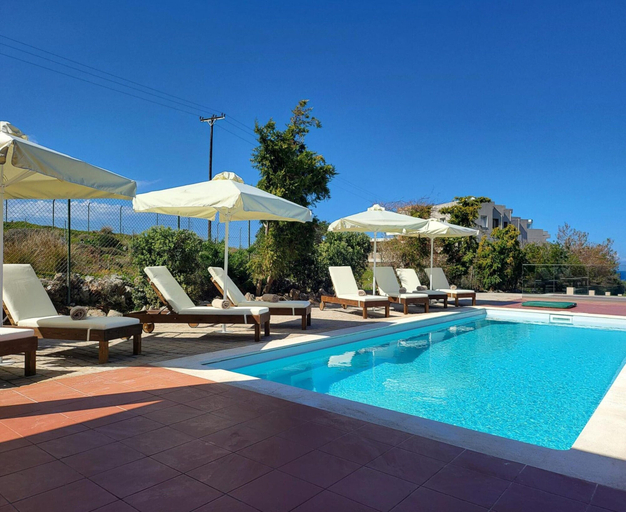 Pool 5, Villa in Hersonissos by Sandy Beach & Pool, Crete