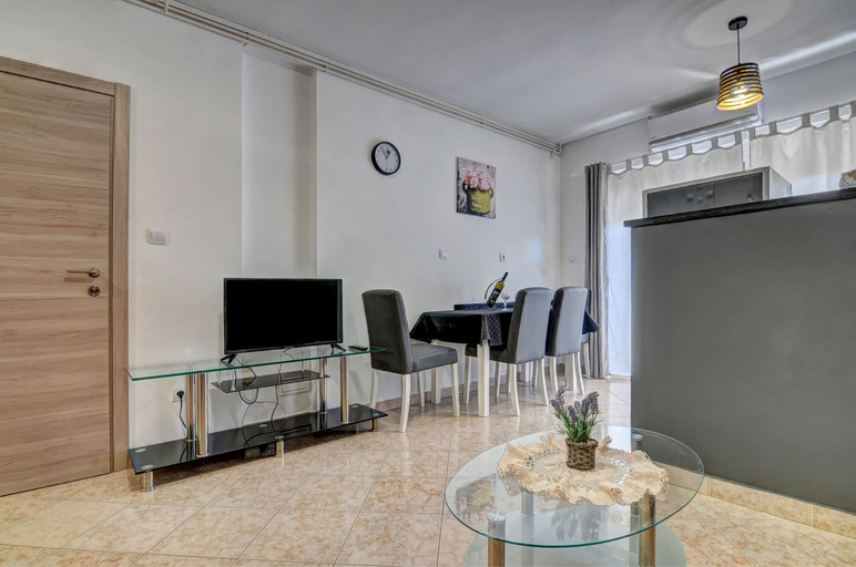Living room 3, Apartment in Fazana Near Rock Beach, Fažana
