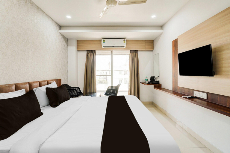 Room 4, Classic Hotel The South Square, Bangalore