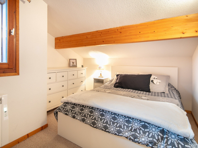 Room 2, Stay, Steps From the Slopes, Haute-Savoie