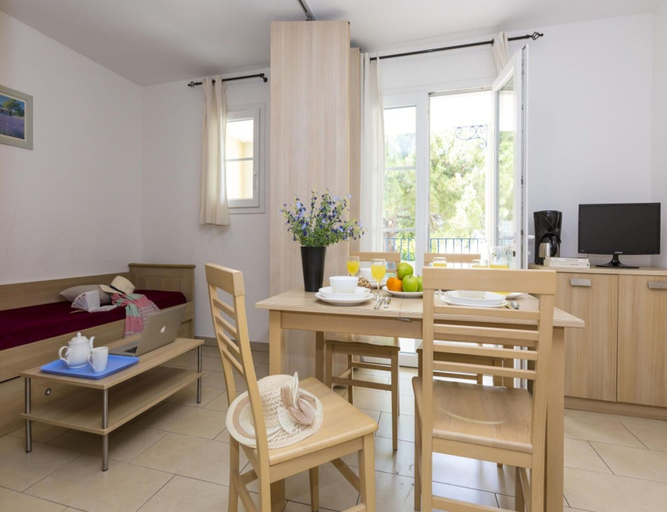 Dining 2, Solenzara Holiday Home With Garage, Corse-du-Sud