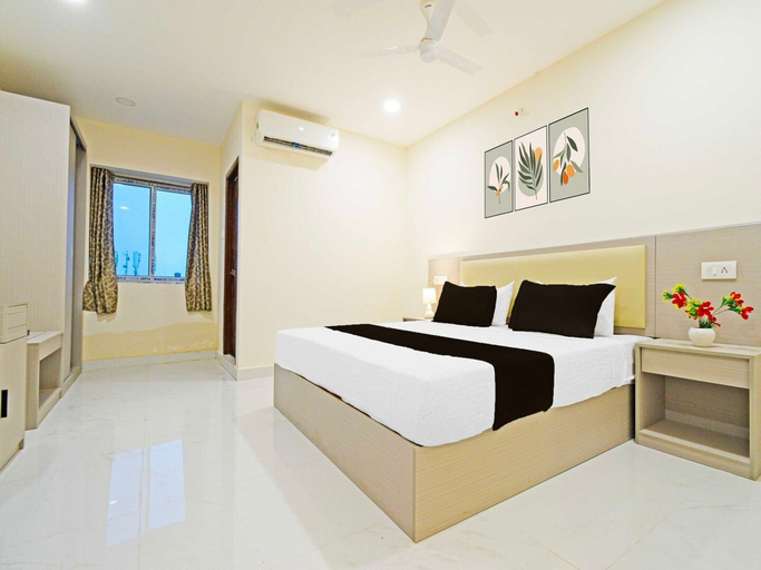 Room 5, Hotel Sanath Nagar Near Railway Station, Ranga Reddy