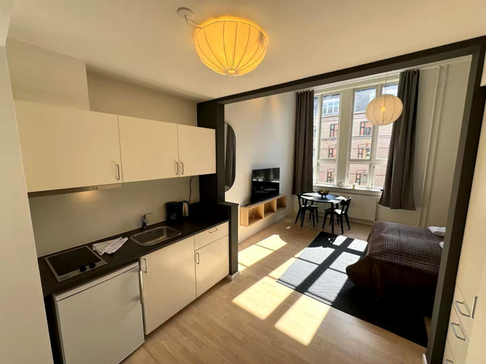 Others 2, Perfect Couples Retreat in Urban Area, Copenhagen