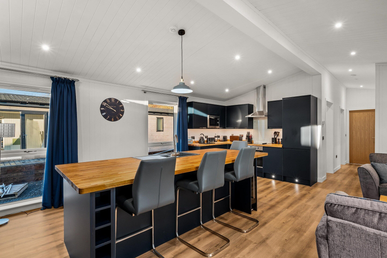 Private kitchen 4, Paddock Lodges Junior 2 Bed Chalet, Perthshire and Kinross