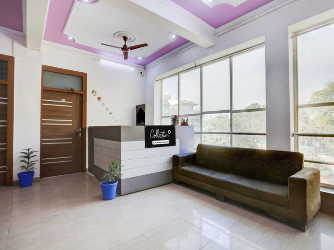 Reception 5, Collection O Sector 4 Gurgaon, Gurgaon
