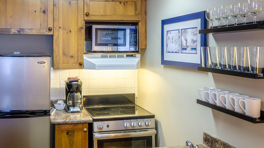 Private kitchen, Cahilty #341 Home, Thompson-Nicola