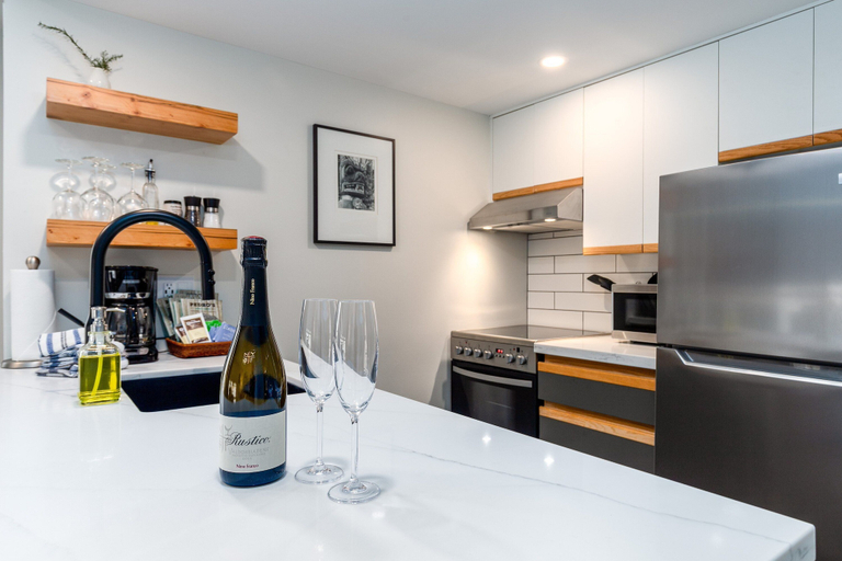 Private kitchen 4, Big Mauna at the Marquise, Squamish-Lillooet