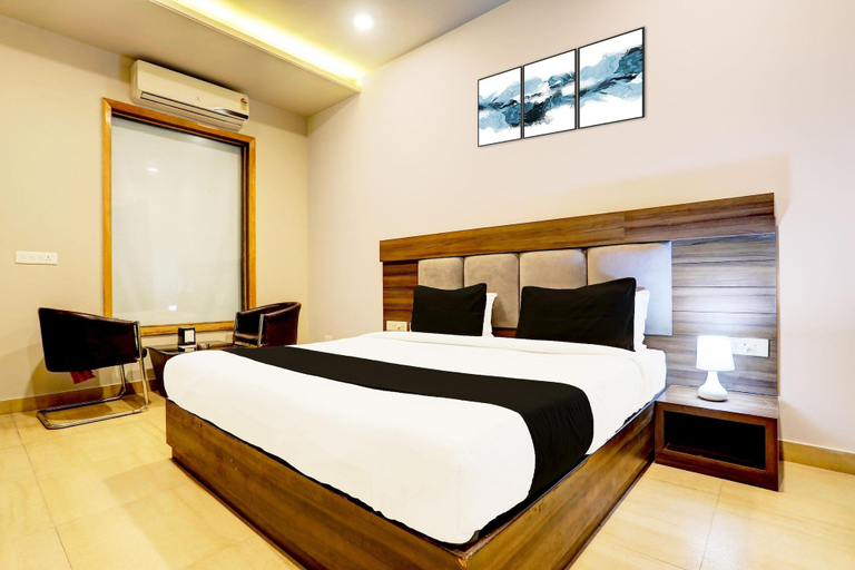 Room 3, Super Collection O Alwar, Alwar