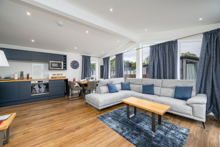 Living room 5, Paddock Lodges Deluxe 3 Bed Chalet, Perthshire and Kinross
