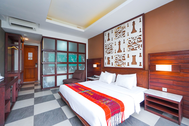 bedroom 6