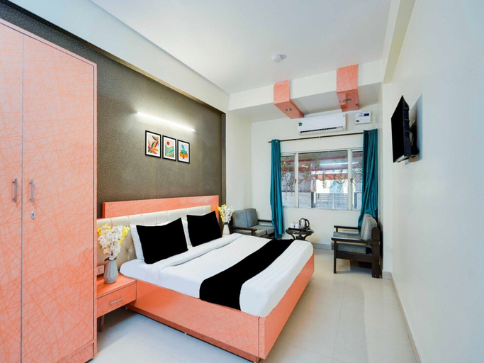 Room 2, Collection Maithli Marg Sector 55 Noida, Gautam Buddha Nagar