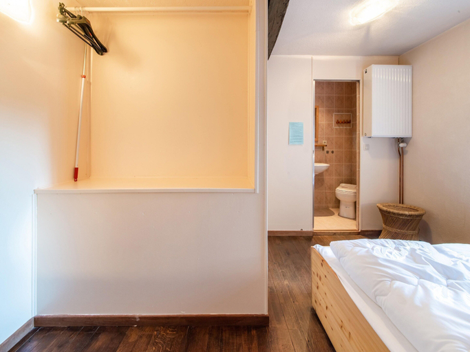 Room 3, Luxury Holiday Home in Melreux-hotton With Sauna, Luxembourg