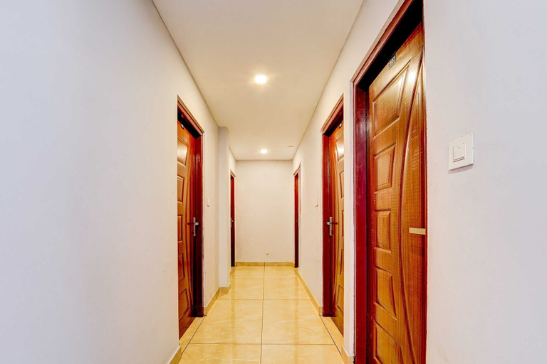 Interior 4, Collection O Pukkattupady Aluva East, Ernakulam