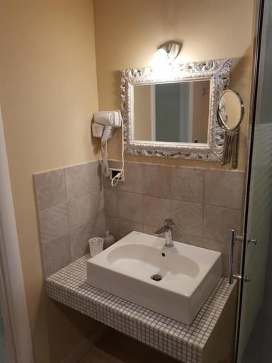 Bathroom 5, B&B Sicily Luxury, Catania