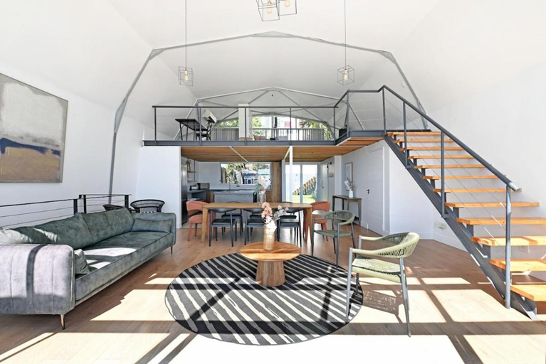 Others 5, Spacious 3 Bedroom Home Green Point, City of Cape Town