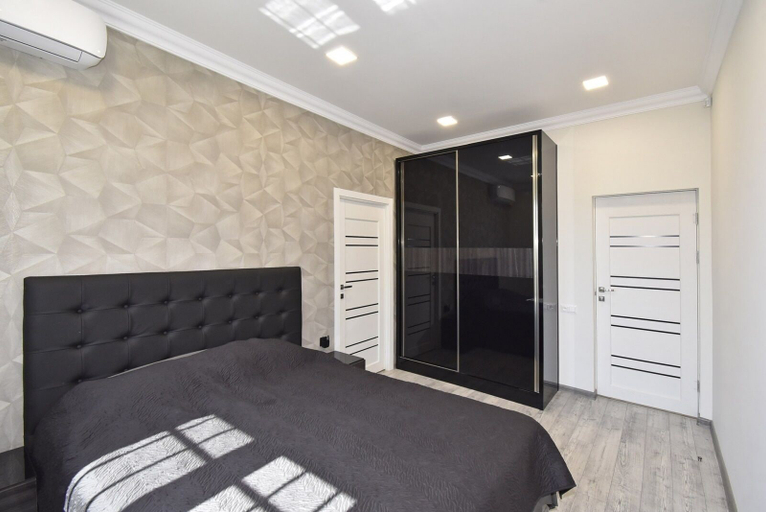 Room 4, Luxury Spacious house in Jrvej