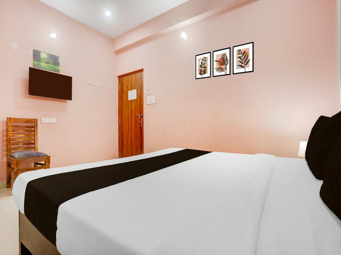Room 5, Hotel O IIT Varanasi Shree Gopal Upwan, Varanasi