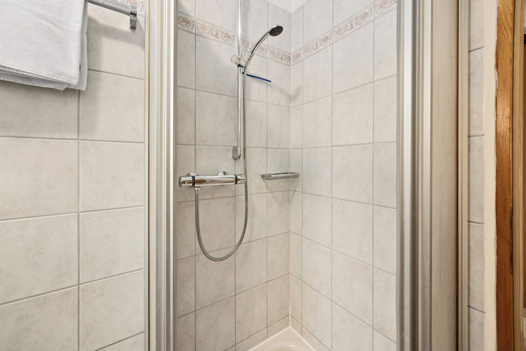 Bathroom 4, Sea View Apartment in Barbat, Lopar/Supetarska Draga