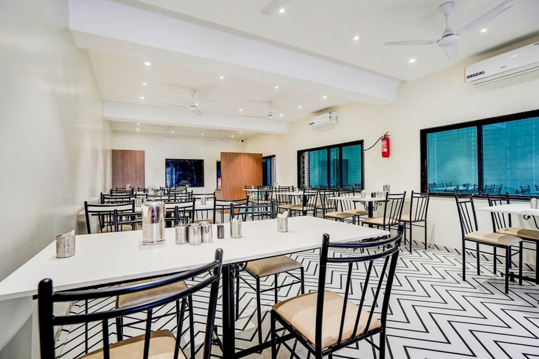 Dining 2, Collection O Shendra Midc Aurangabad, Aurangabad