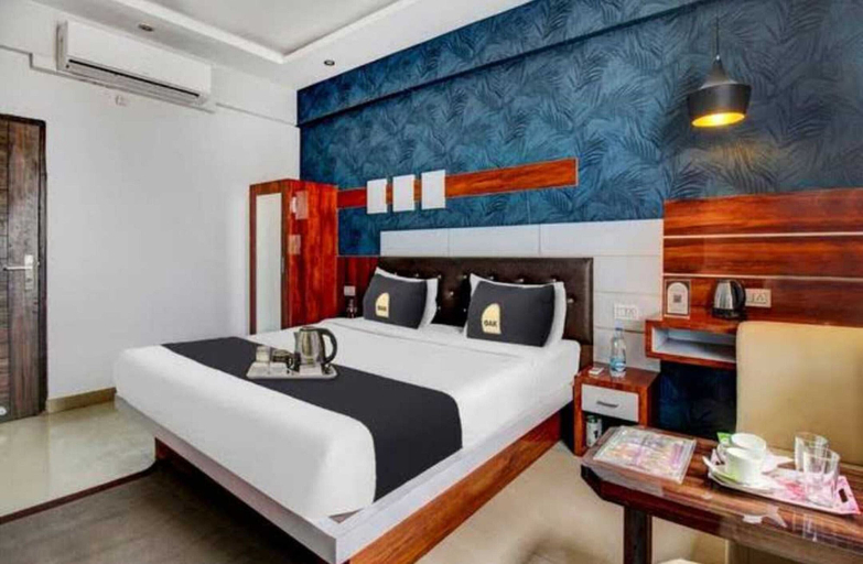 Room 2, Townhouse Oak IIT Kanpur Metro Station, Kanpur Nagar