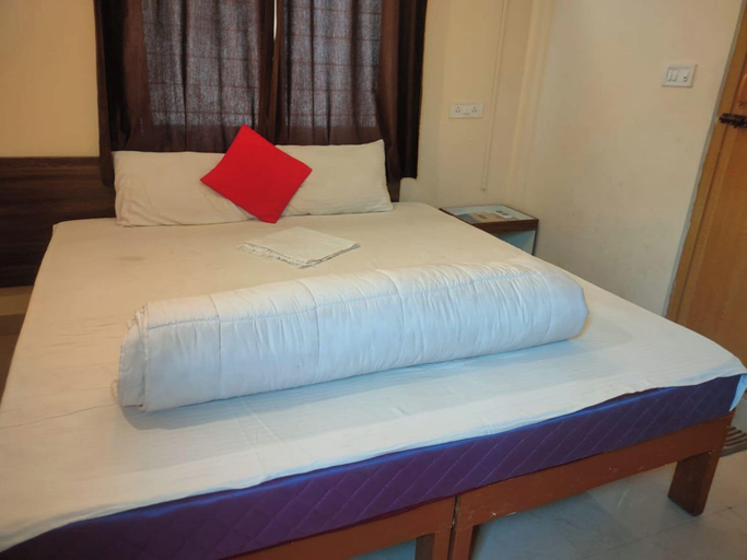 Room 5, Hotel MVTJ, Bangalore