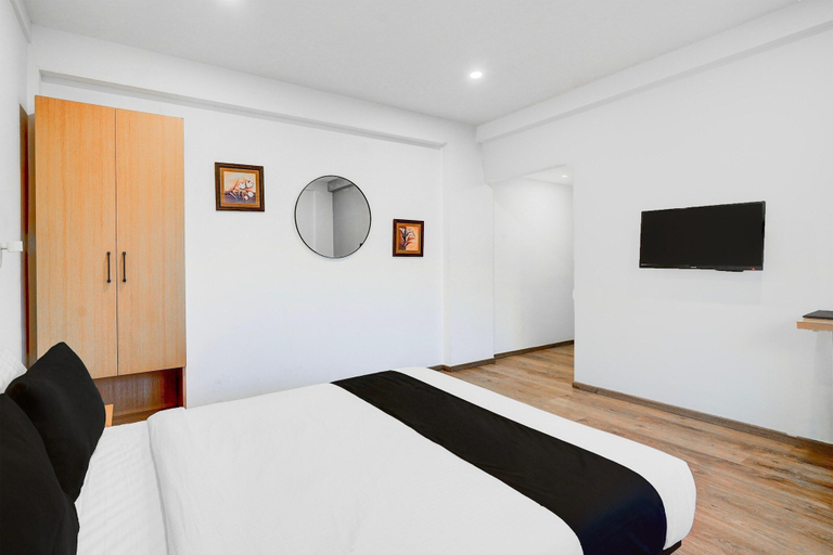 Room 4, Classic Hotel Panchvati Comforts, Bangalore