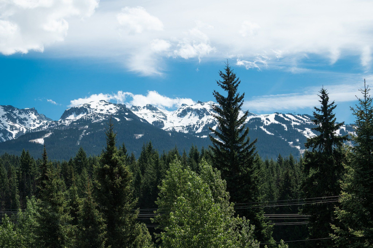 Mountain view, Emerald Chalet, Squamish-Lillooet