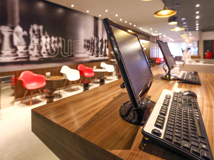 Public Area 3, ibis Buenos Aires Obelisco, Distrito Federal