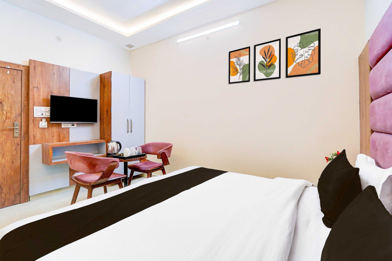 Room 4, Collection O Govardhan, Mathura