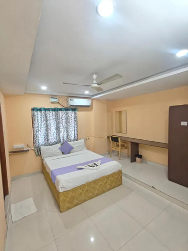 Bed, FabHotel Sun Mint - Jubilee Hills, Hyderabad
