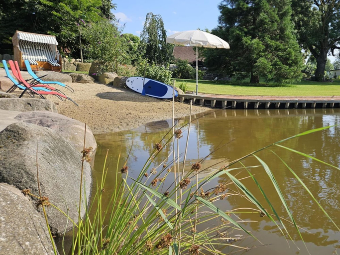 Property grounds 5, Country House Apartment, Mecklenburgische Seenplatte