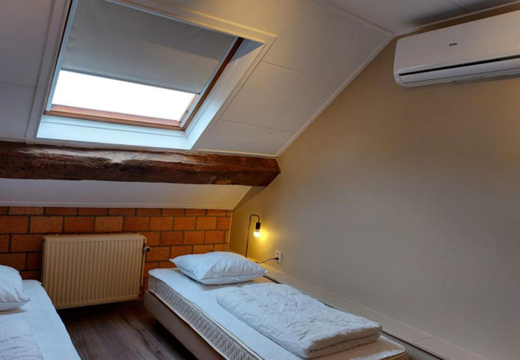Room 4, Apartment in the Heart of Epen's, Gulpen-Wittem