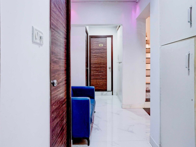Interior 4, Hotel O Lokhandwala Andheri West, Mumbai Suburban