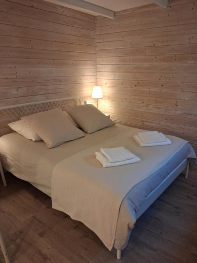 Bedroom 2, la bergerie des colles, Var