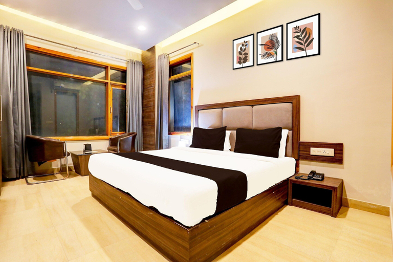 Room 2, Super Collection O Alwar, Alwar