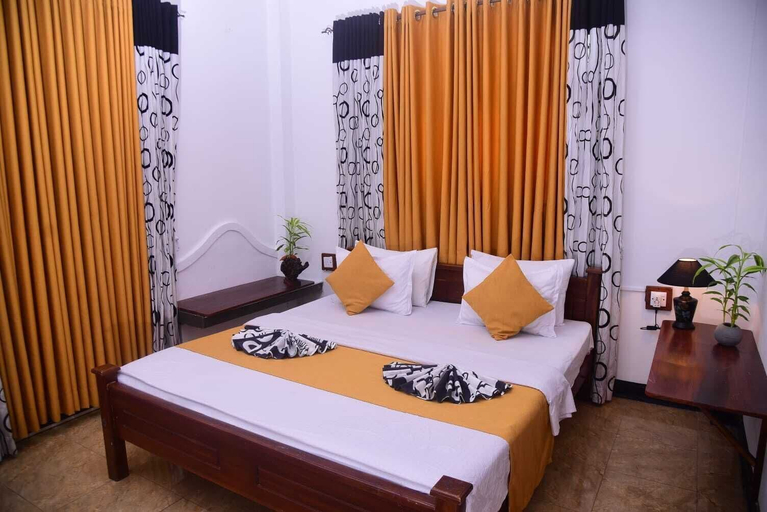 Bedroom 2, Travel Rest Inn, Ella