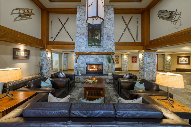 Interior 5, Skywalk Suite at the Aspens, Squamish-Lillooet