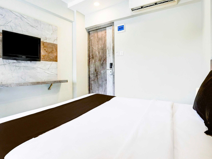 Room 5, Collection O Vashi Formerly Blue Diamond, Thane