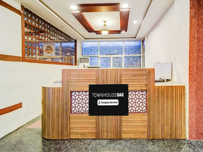 Reception 2, Townhouse Oak Red Hills Lakdikapul, Hyderabad