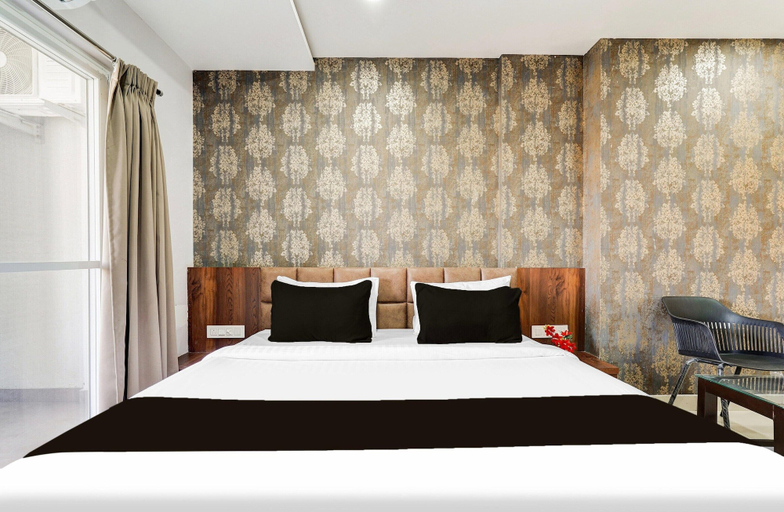 Room 2, Classic Hotel The South Square, Bangalore