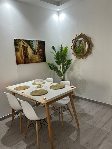 Dining 2, Sandra 1, Nabeul