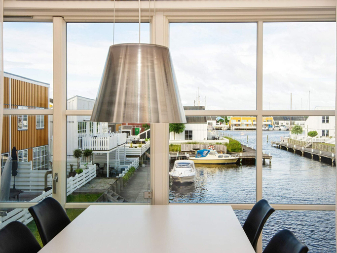 Food & Drinks, Holiday Home on a Holiday Park in Ebeltoft, Syddjurs